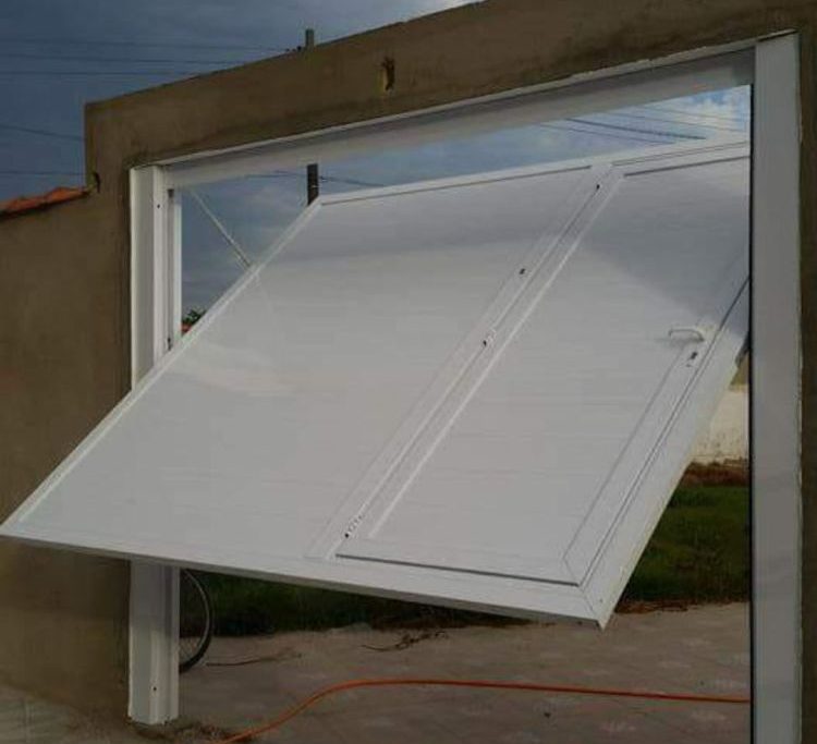 PUERTAS LEVADIZAS